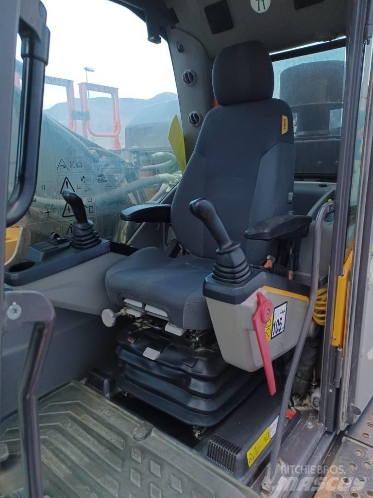 Volvo EC 380 EL Bagri goseničarji