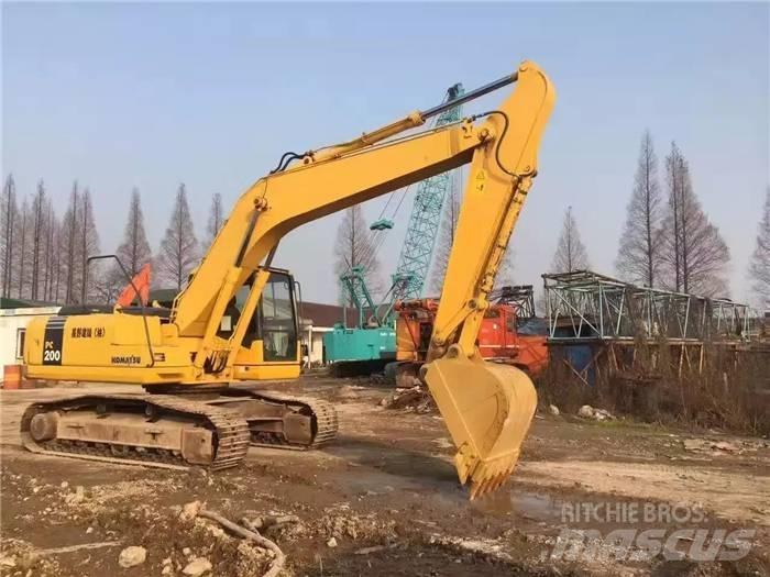 Komatsu PC 200-7 Bagri goseničarji