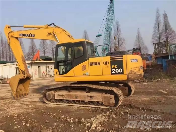 Komatsu PC 200-7 Bagri goseničarji