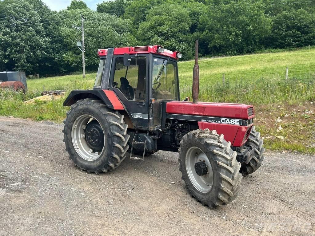 CASE 956XL Traktorji