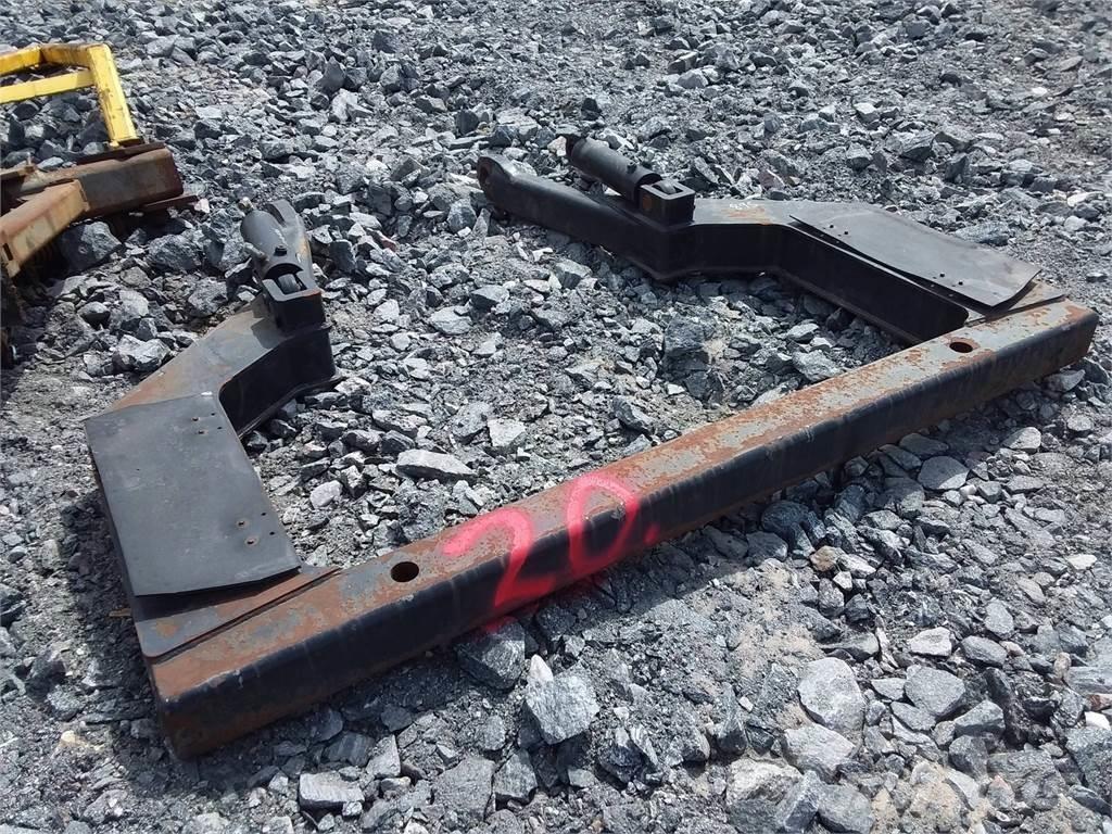 Komatsu 895 Druge komponente
