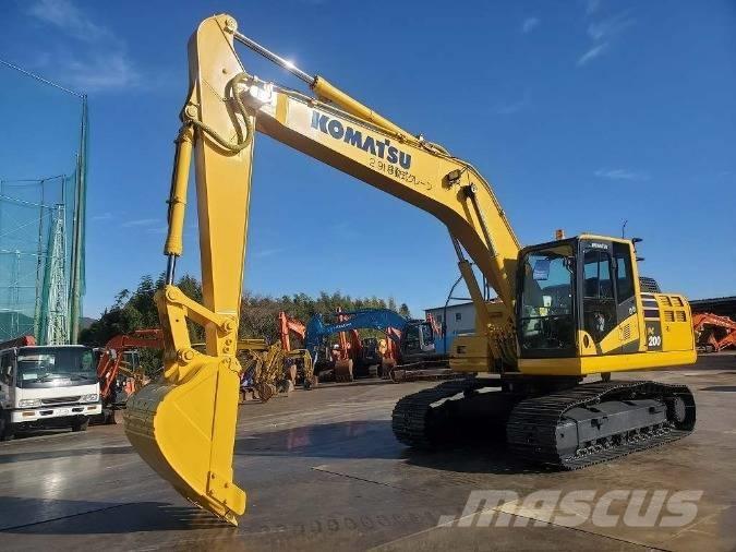 Komatsu PC 200 Bagri goseničarji