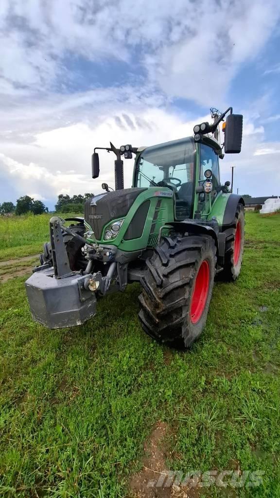 Fendt 516 Vario Traktorji