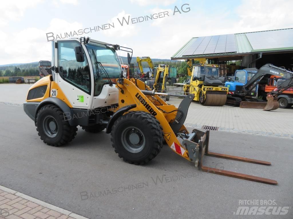 Liebherr L506C Kolesni nakladalci