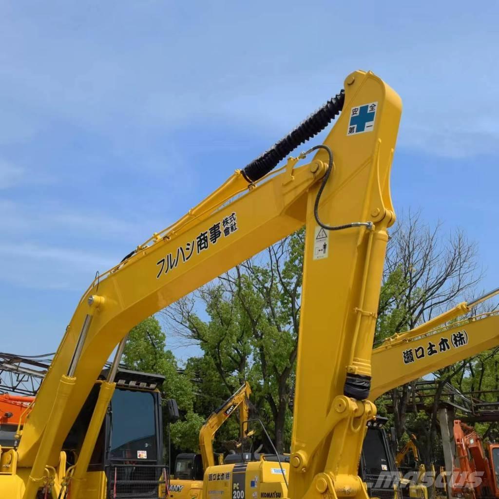 Komatsu PC 220-8 Bagri goseničarji