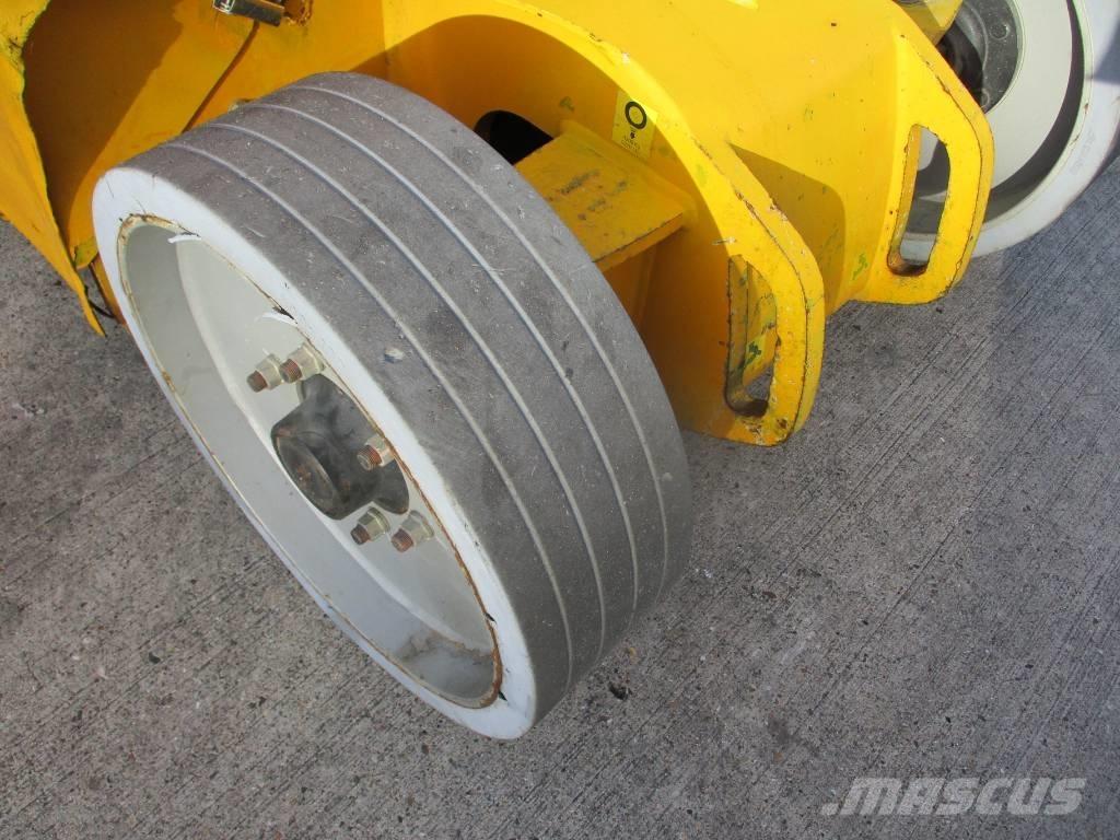 Manitou 120 AET JC Zglobne dvižne ploščadi