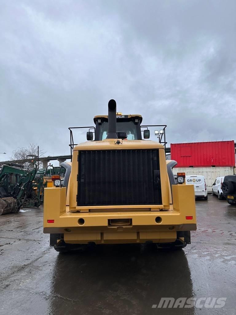 CAT 980H Kolesni nakladalci