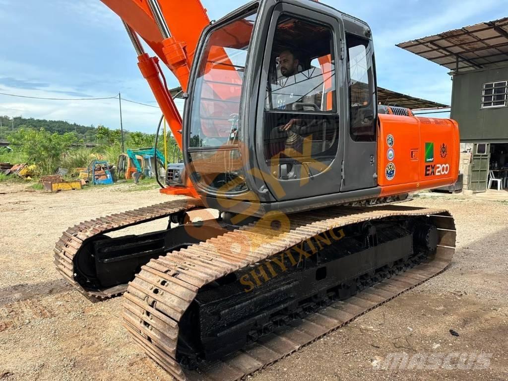 Hitachi EX 200 Bagri goseničarji