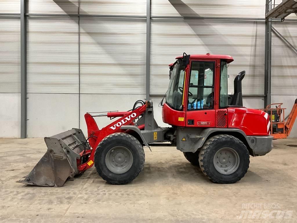 Volvo L 30 G Kolesni nakladalci