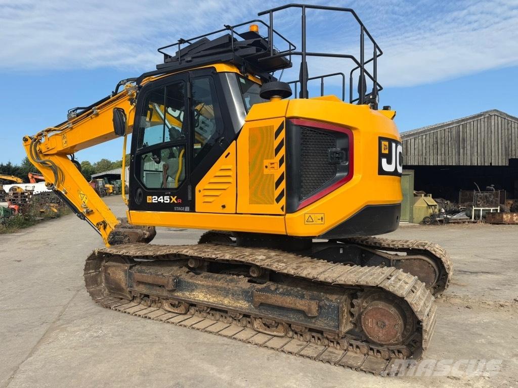 JCB 245 XLR Bagri goseničarji