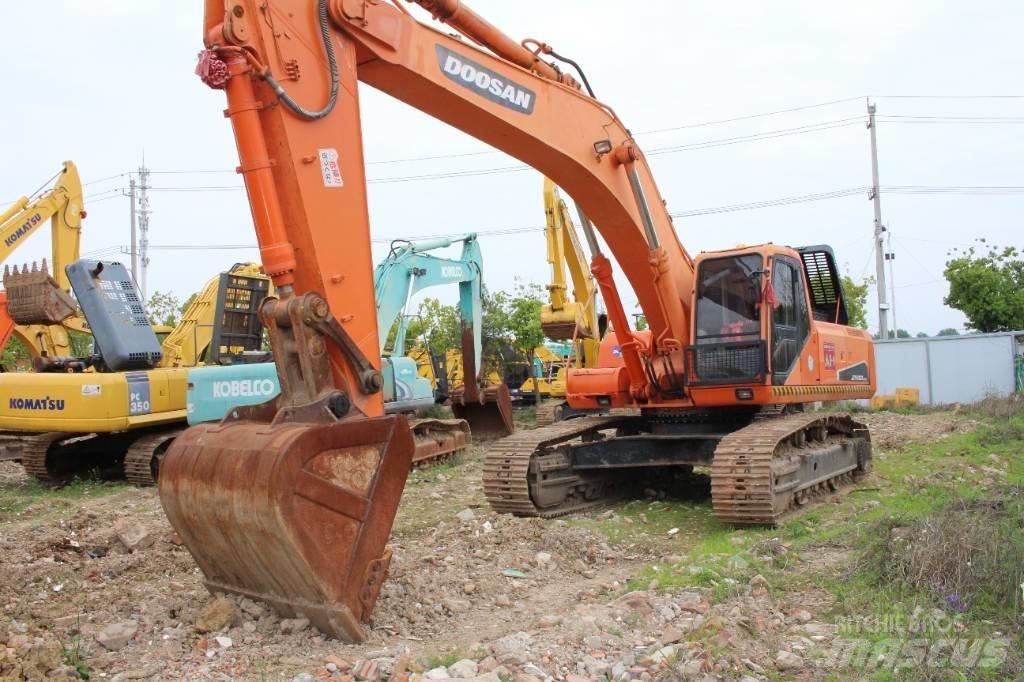 Doosan DX 420 LC-9 Bagri goseničarji