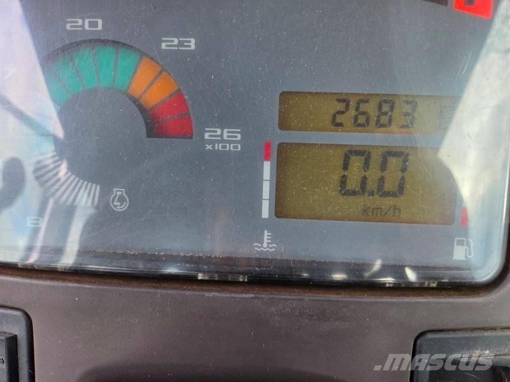 Renault Ares 710 RZ Traktorji