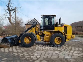 CAT 930 H Kolesni nakladalci