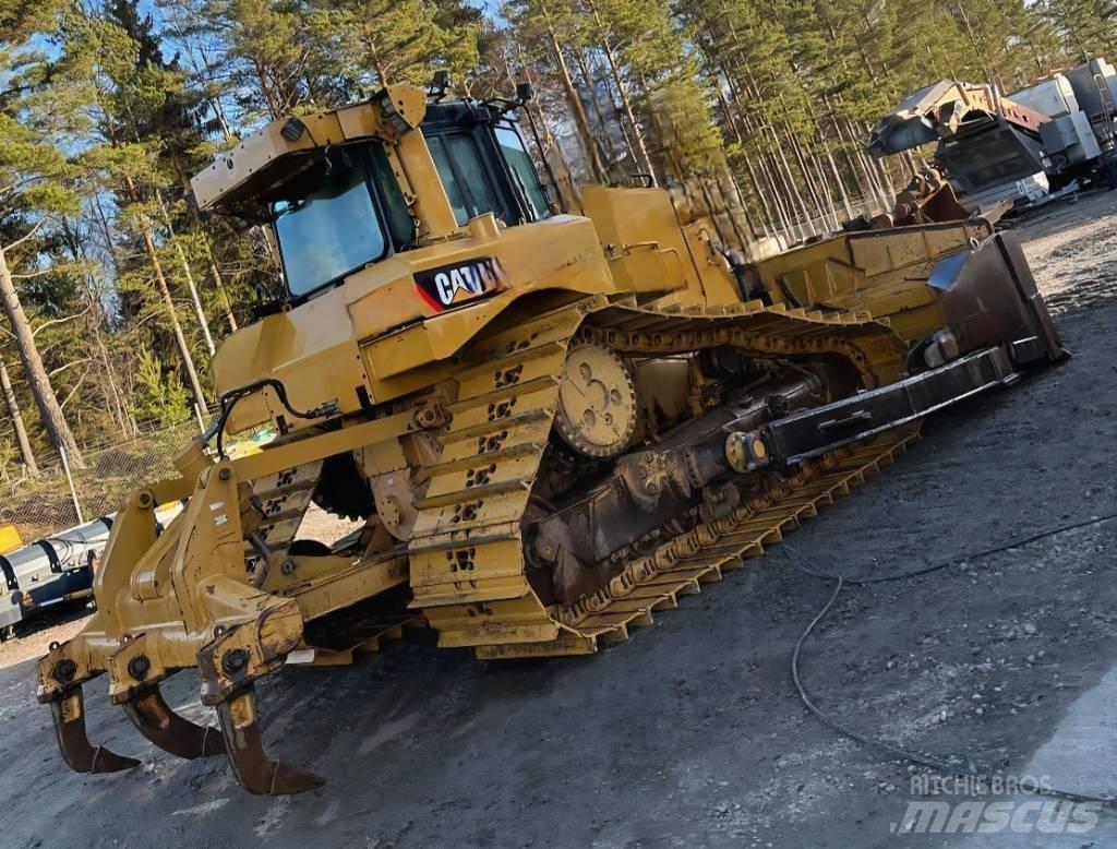 CAT D 6 T LGP Buldožerji goseničarji