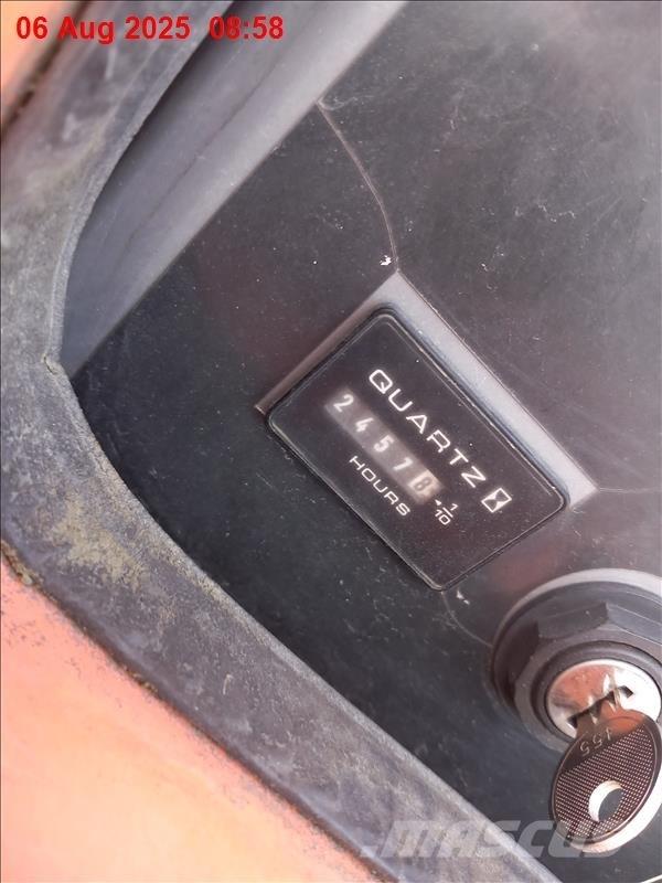 JLG 600 AJ Zglobne dvižne ploščadi