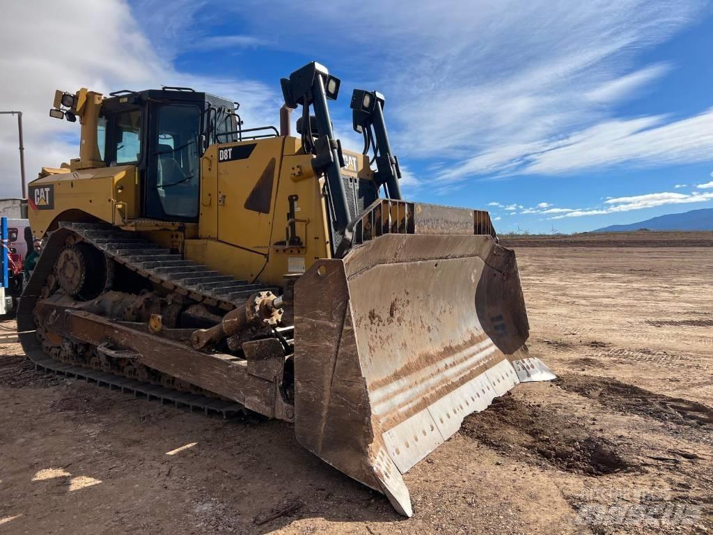 CAT D 8 T Buldožerji goseničarji
