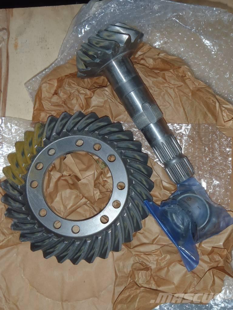 Carraro Baggerlader Menjalnik