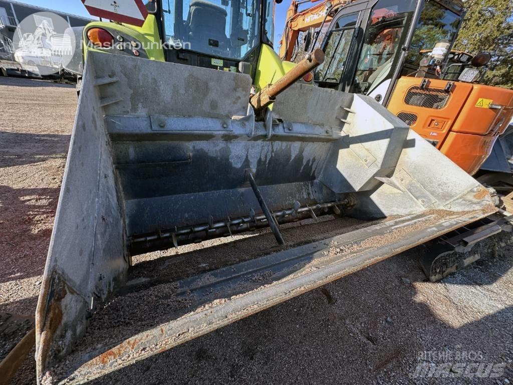 CLAAS Arion 410 Traktorji