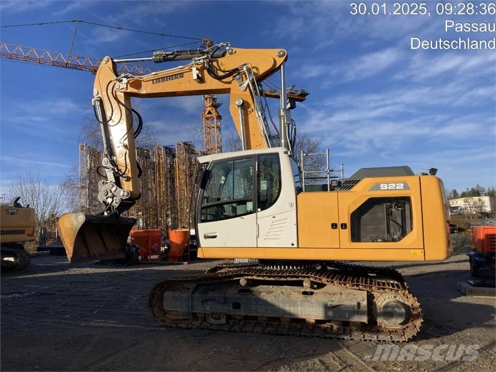Liebherr R922 Bagri goseničarji