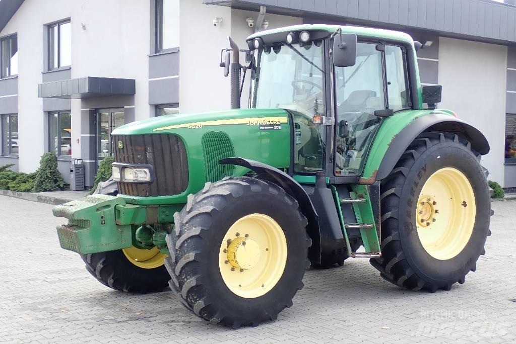 John Deere 6820 Traktorji
