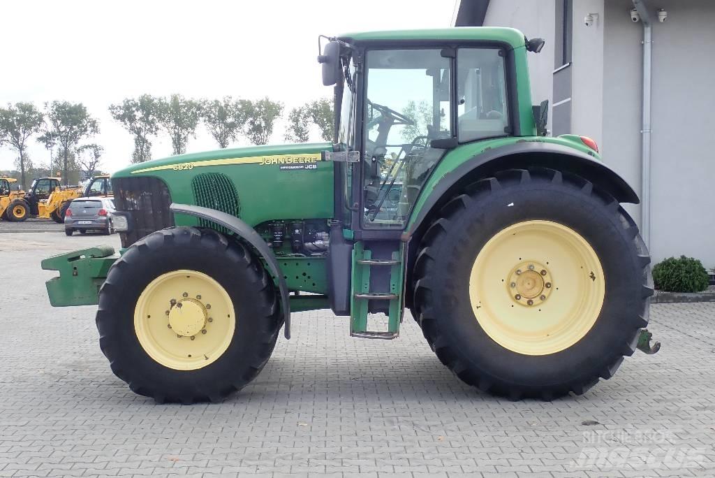 John Deere 6820 Traktorji