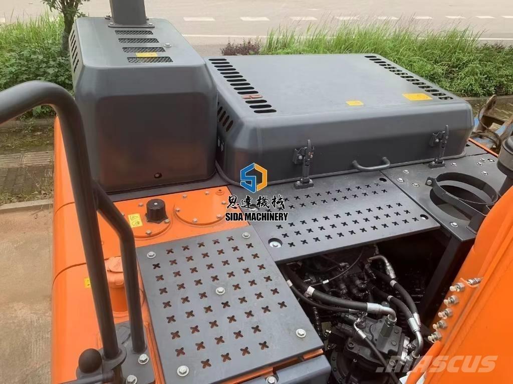 Develon DX 215 Midi bagri 7t – 12t