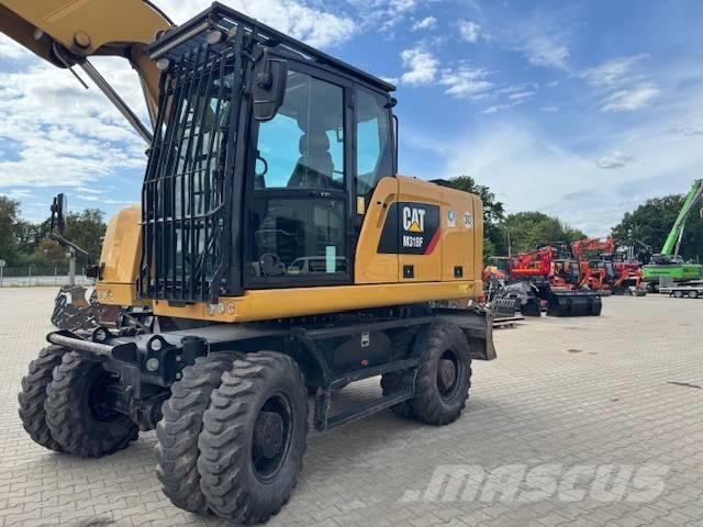 CAT M 318 F Bagri na kolesih