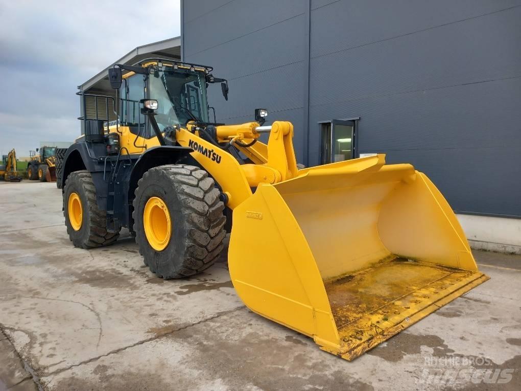 Komatsu WA480-8E0 Kolesni nakladalci
