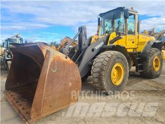 Volvo L 120 E Kolesni nakladalci
