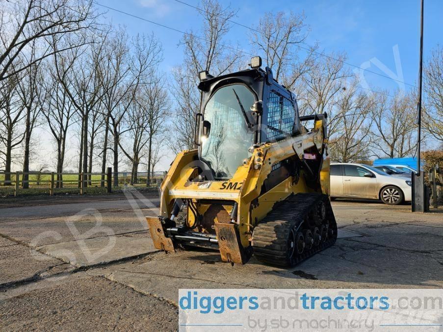 CAT 257 D Skid steer mini nakladalci