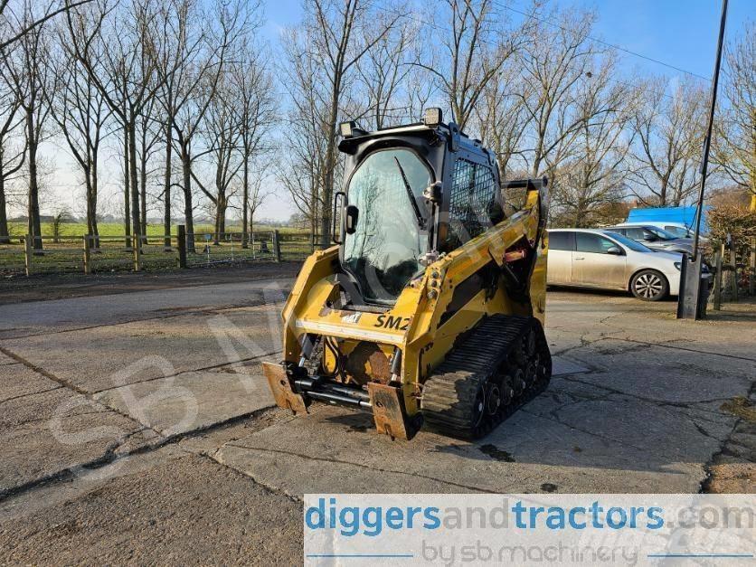 CAT 257 D Skid steer mini nakladalci
