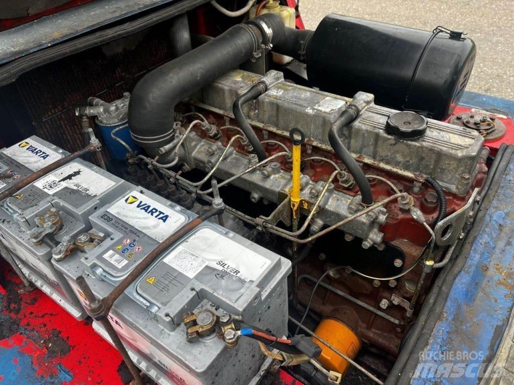 Mitsubishi FD40 Dizelski viličarji