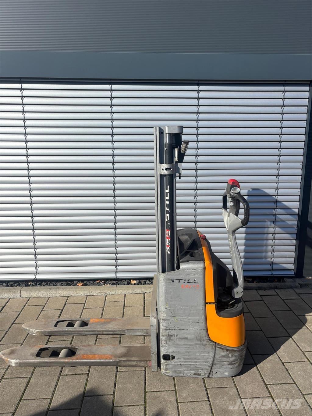 Still EXV12 Samopogonski ročni viličarji