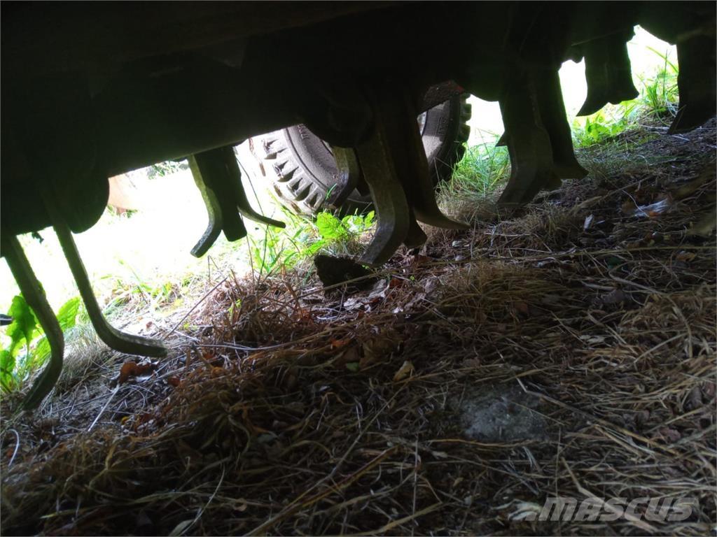 Kuhn NK 4801 Nega okolice - drugo