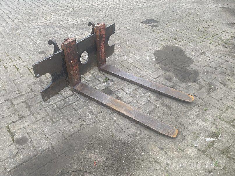 GiANT V 451 T Mini nakladalci