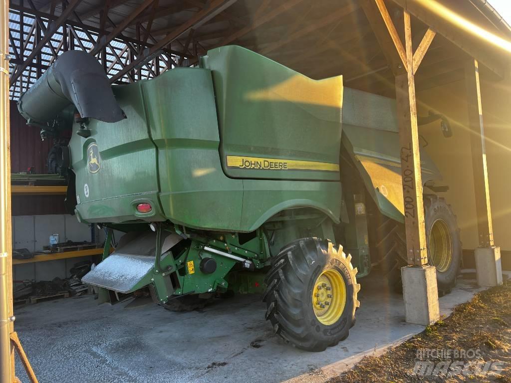 John Deere S 680 i Kombajni