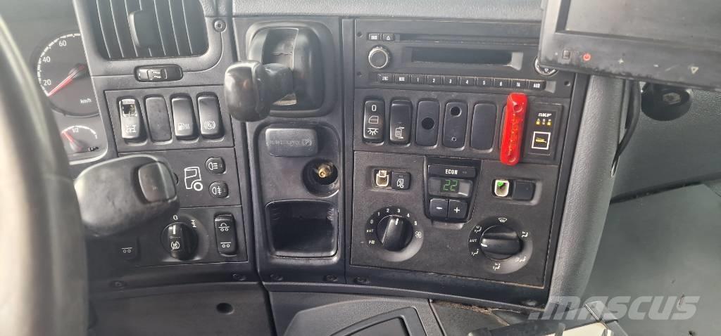 Scania P360 Komunalni tovornjaki