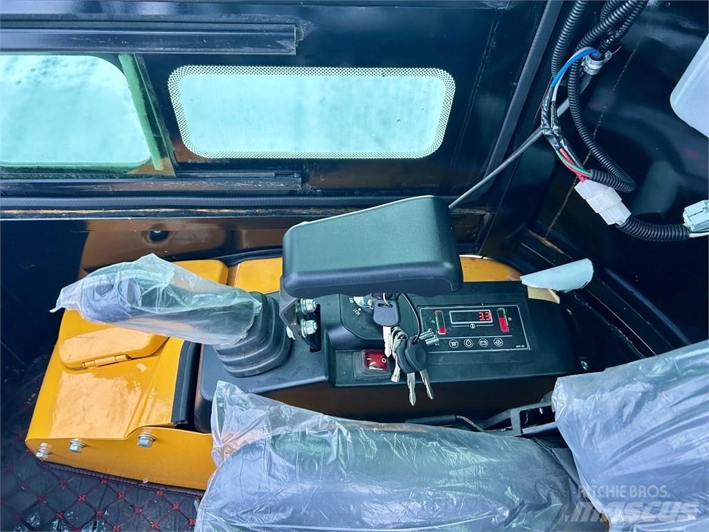 JPC HT18 HYTILLÄ Mini bagri <7t