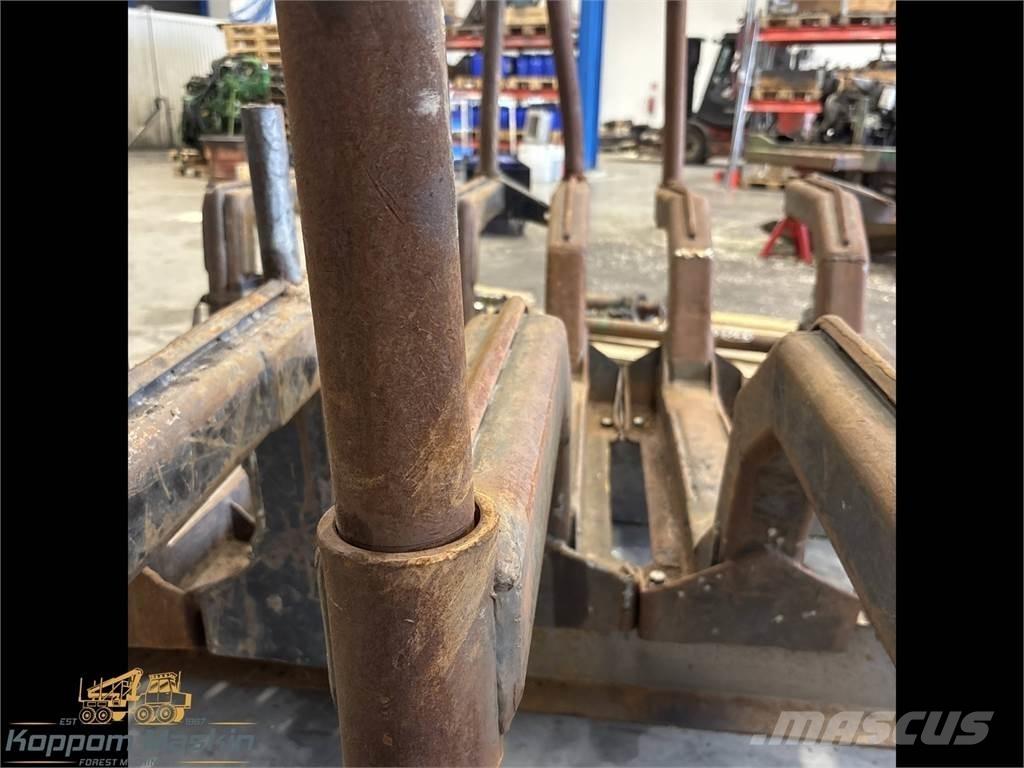 Gremo 704 Druge komponente