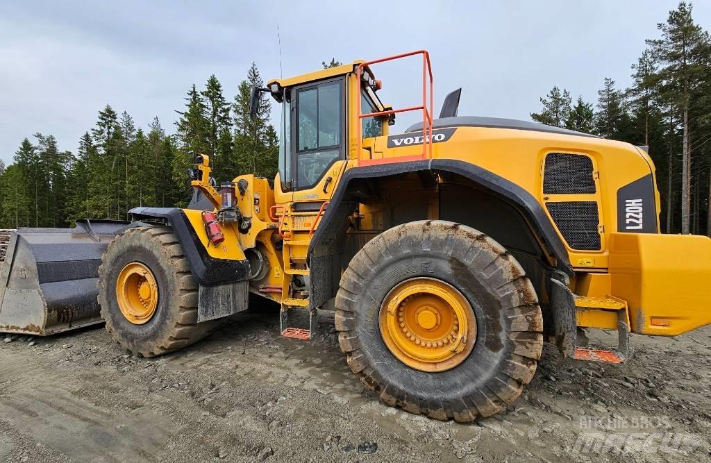 Volvo L 220 H Kolesni nakladalci