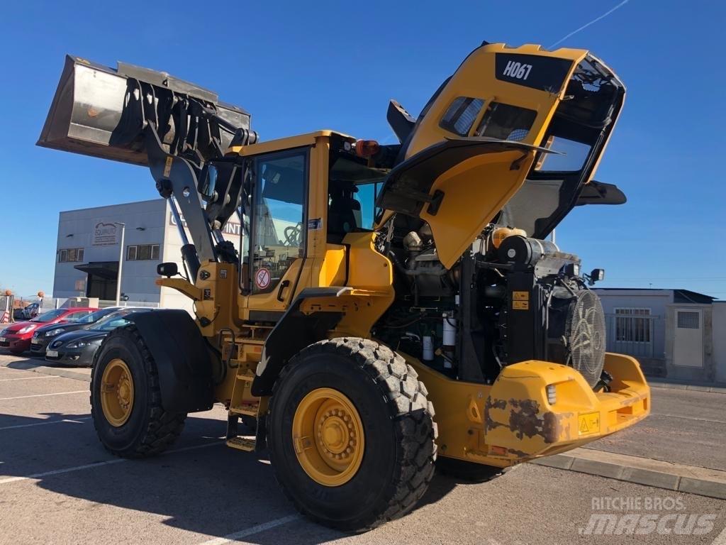 Volvo L90H Kolesni nakladalci