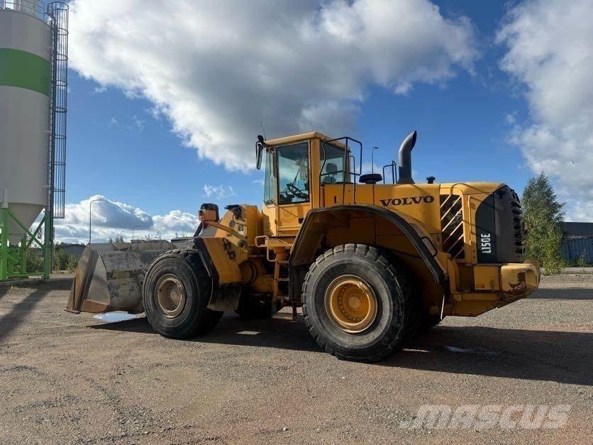 Volvo L150E Kolesni nakladalci