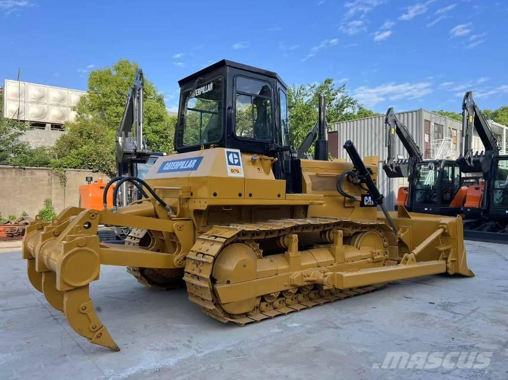 CAT D 7 G Buldožerji goseničarji