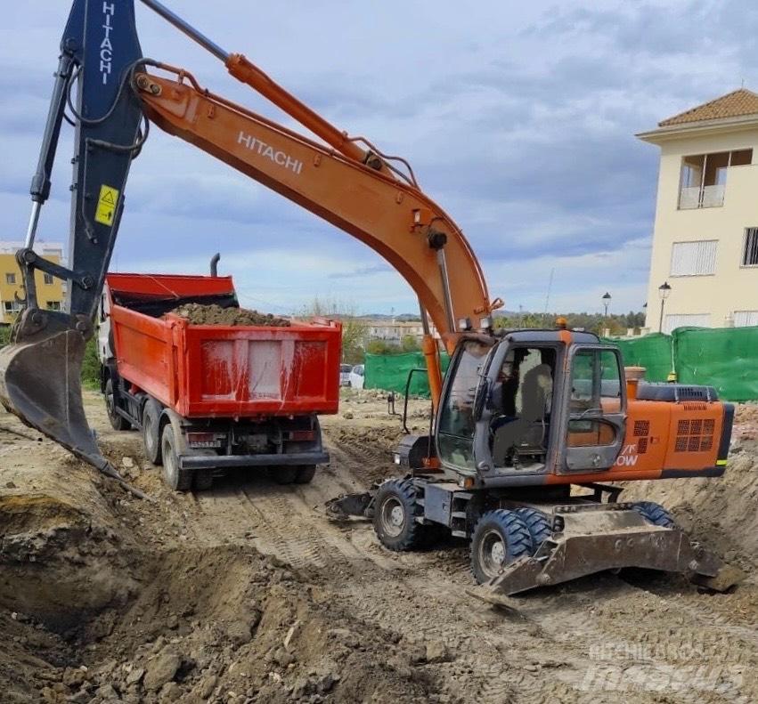 Hitachi ZX 210 W Bagri na kolesih