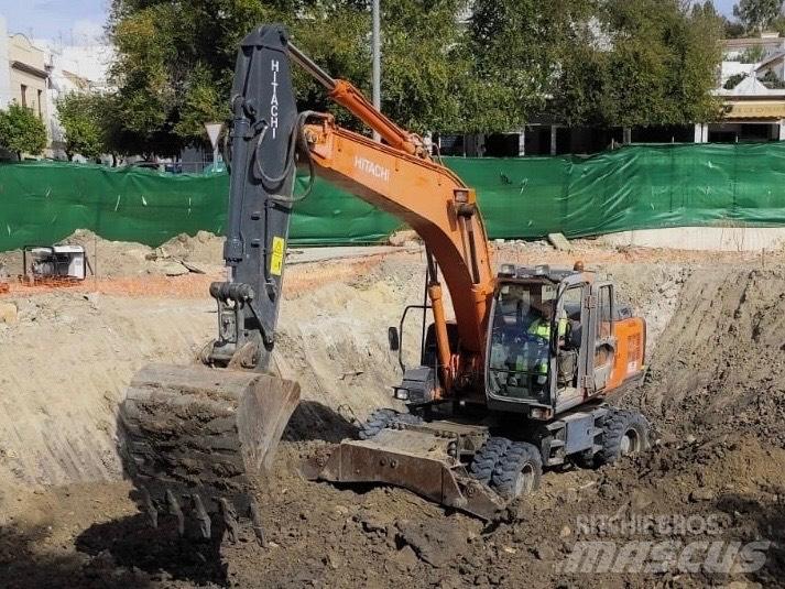 Hitachi ZX 210 W Bagri na kolesih