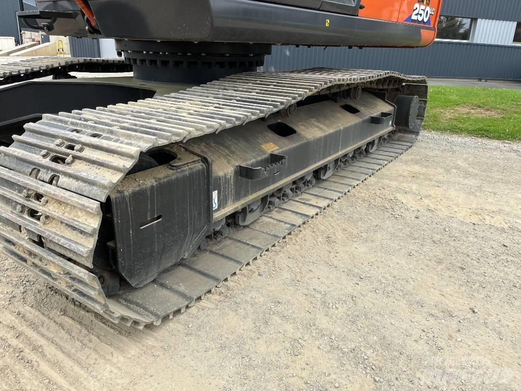 Hitachi ZX250LC-6 Bagri goseničarji