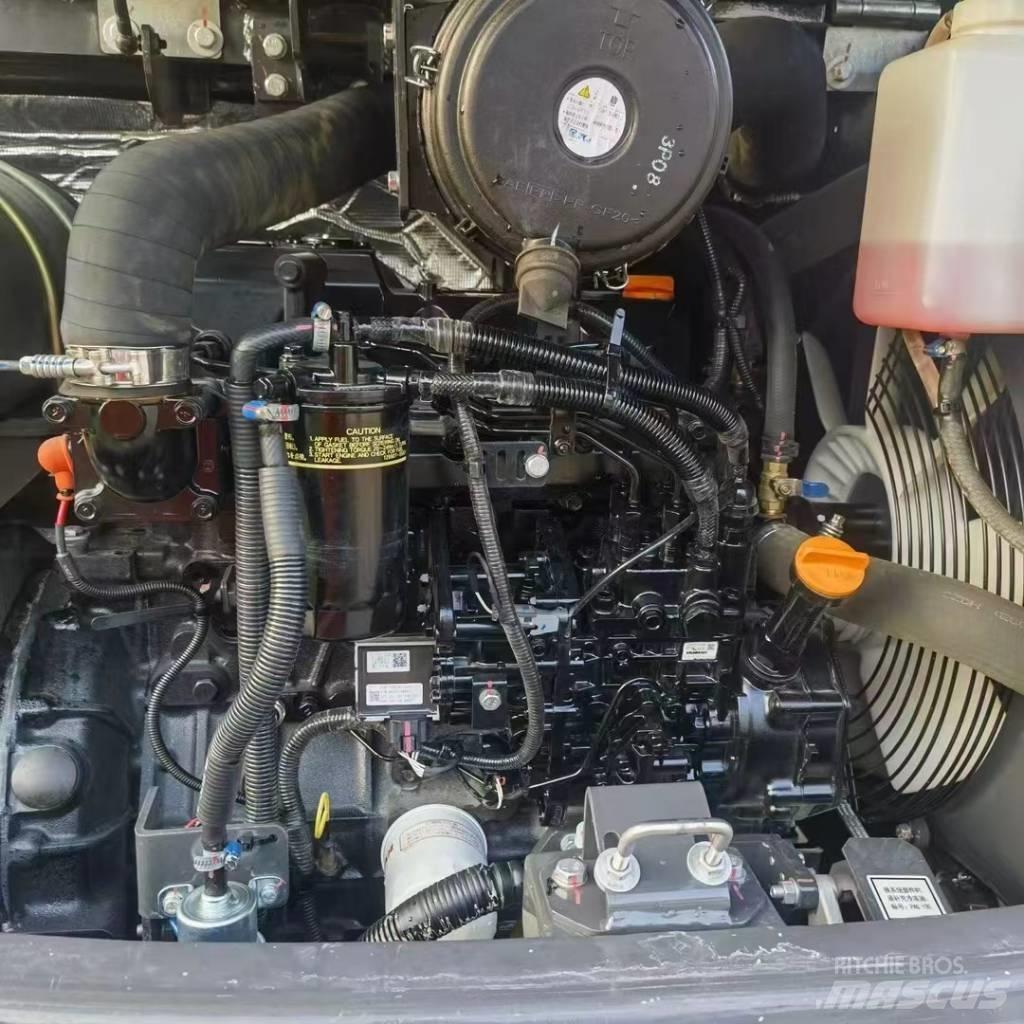 XCMG XE 60 GA Bagri goseničarji