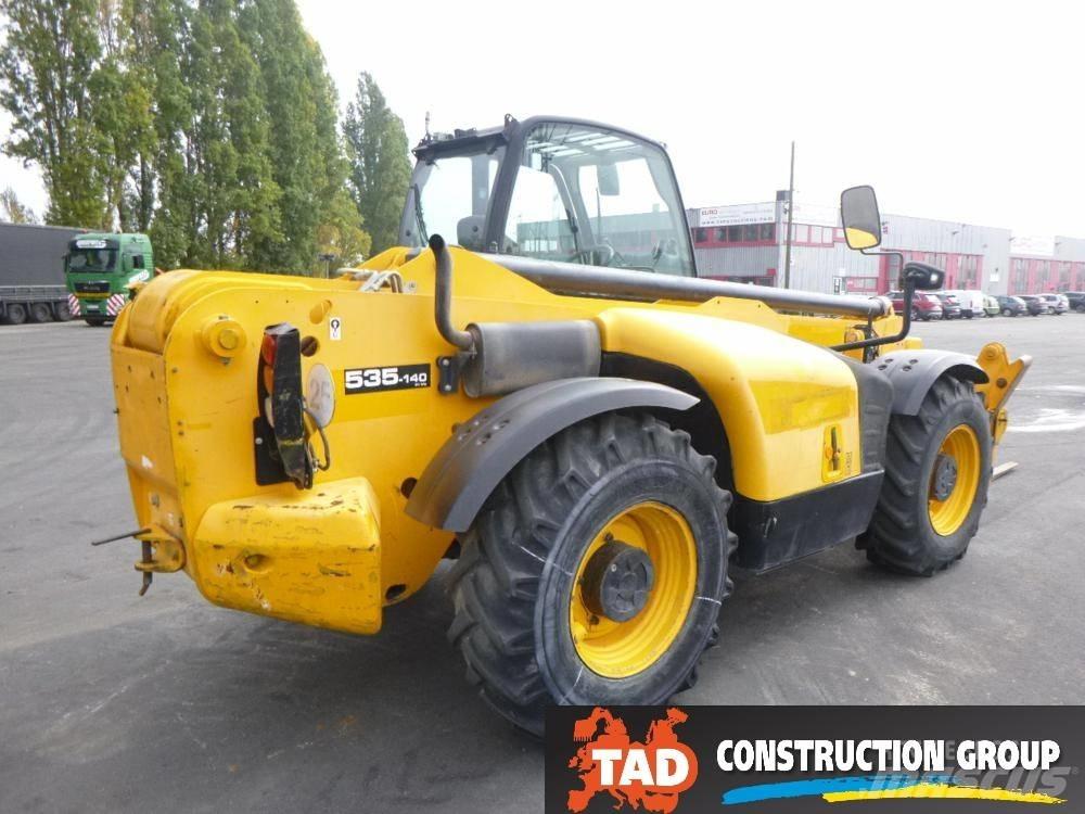 JCB 535-140 Hiviz Teleskopski viličarji
