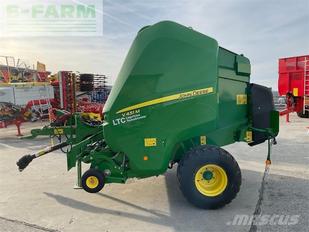 John Deere V451 M Balirke (kvadratne bale)