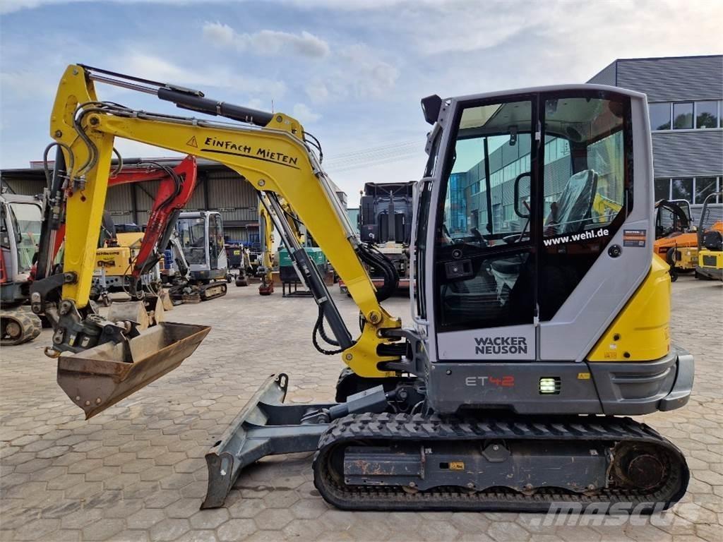 Neuson ET42 Mini bagri <7t